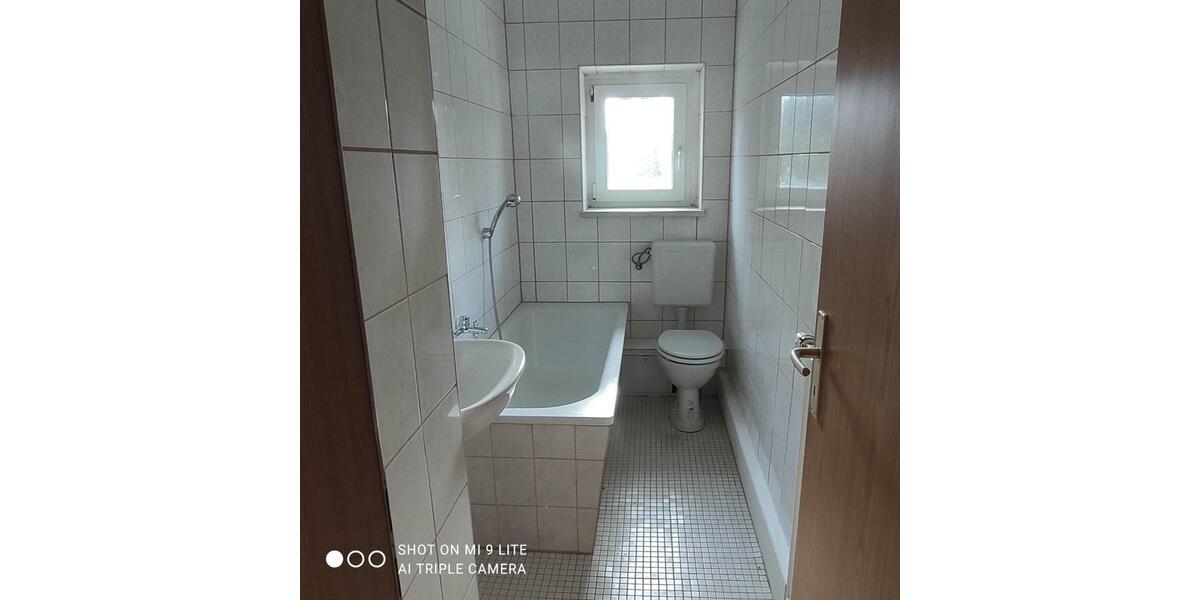 Etagenwohnung Mücheln (Geiseltal) - 3 Zimmer, 56 m&sup2;, 320&euro; | Angebot:24511883