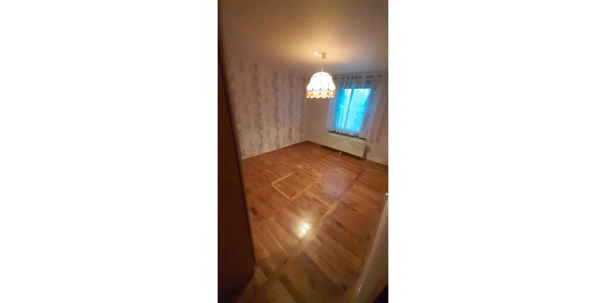 Einfamilienhaus Stralsund - 6 Zimmer, 150 m&sup2;, 250.000&euro; | Angebot:24748243
