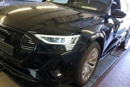 Audi e-tron 40.742 km 42.846 &euro; Hagen 58091