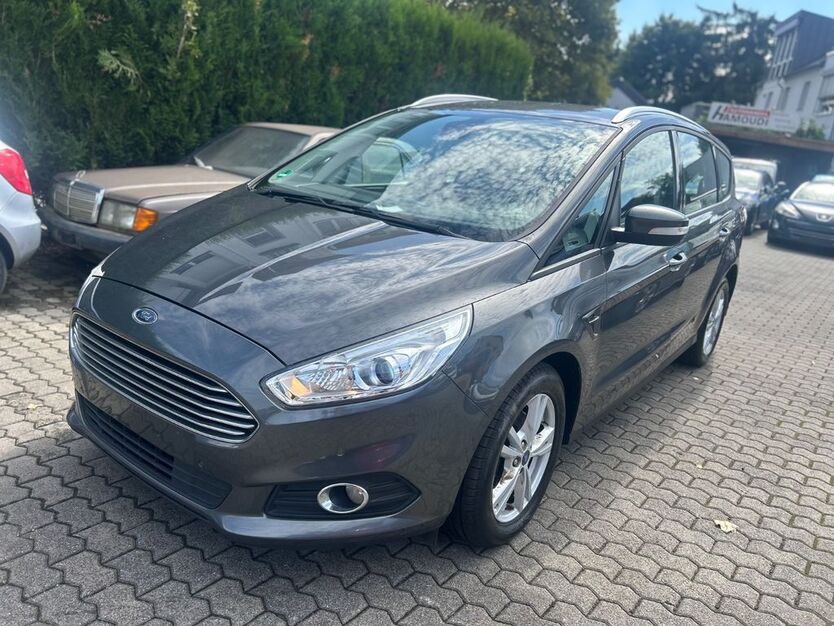 Ford S-Max 161.600 km 9.950 € Saarlouis 66740