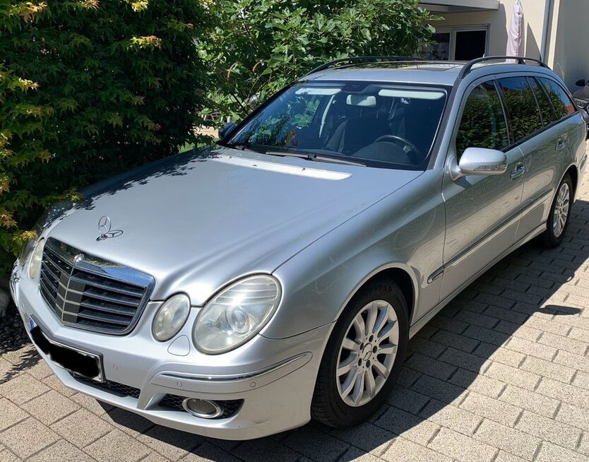E 220