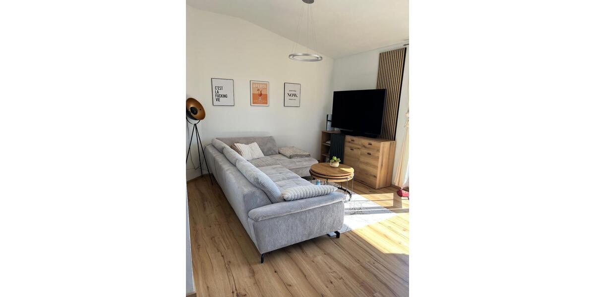 Dachgeschoßwohnung Calberlah - 3 Zimmer, 79 m&sup2;, 660&euro; | Angebot:26421257