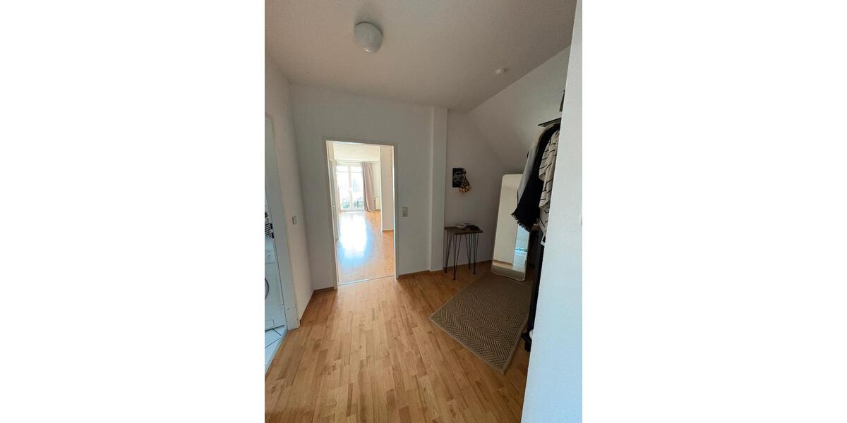 Dachgeschoßwohnung Extertal - 2 Zimmer, 76 m&sup2;, 498&euro; | Angebot:26235842