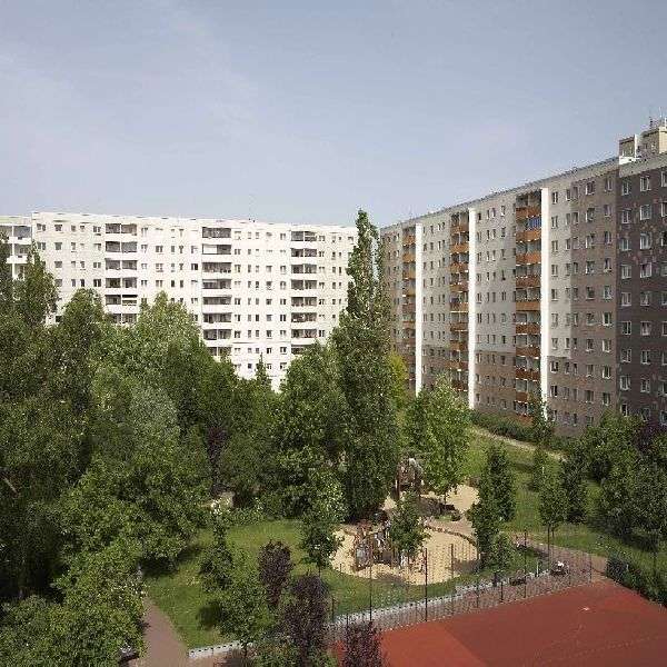 Wohnung zum Mieten in Berlin 242 € 29.48 m²