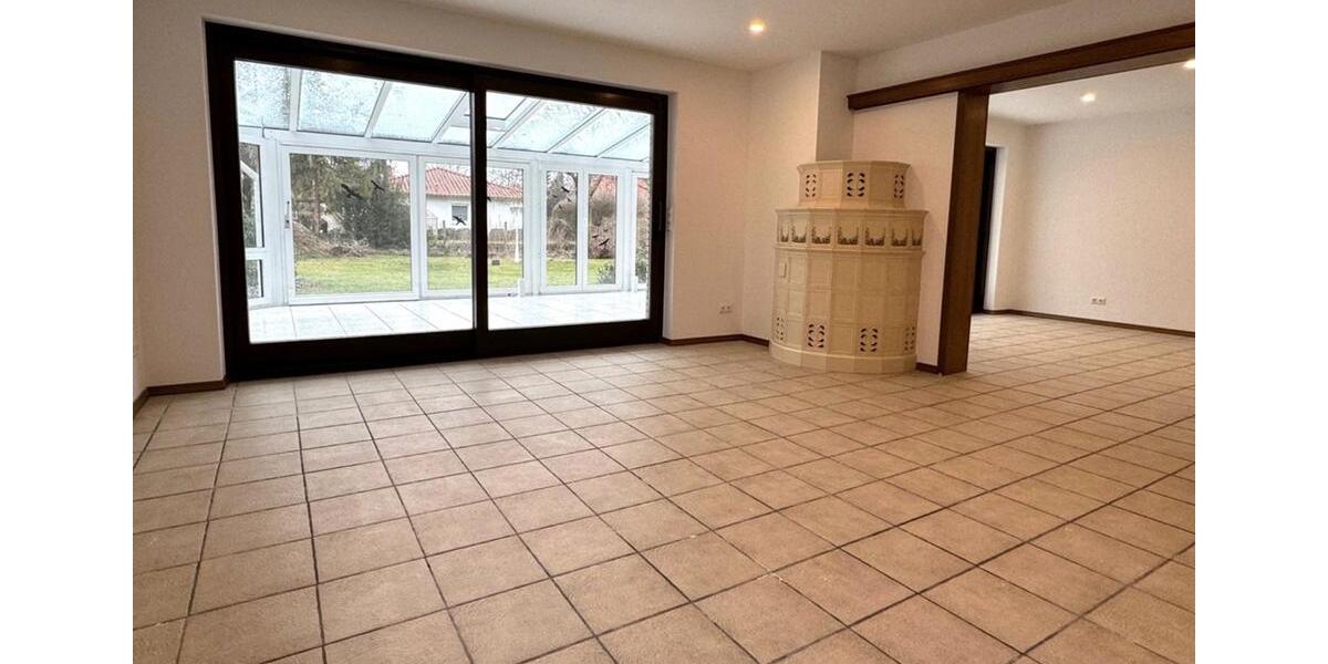Erdgeschoßwohnung Uetze - 4 Zimmer, 118 m&sup2;, 1.300&euro; | Angebot:25191790