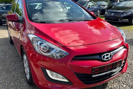 Hyundai i30 107.000 km 6.999 &euro; Kiel 24145