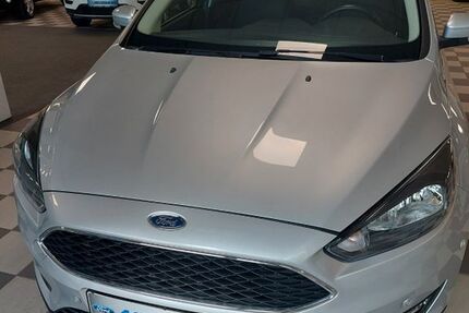 Ford Focus 73.593 km 11.995 &euro; Bayreuth 95448
