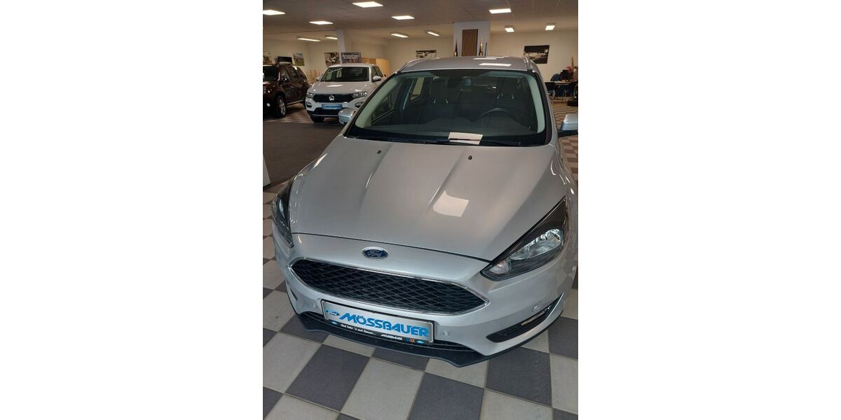 Ford Focus 73.593 km 11.995 &euro; Bayreuth 95448