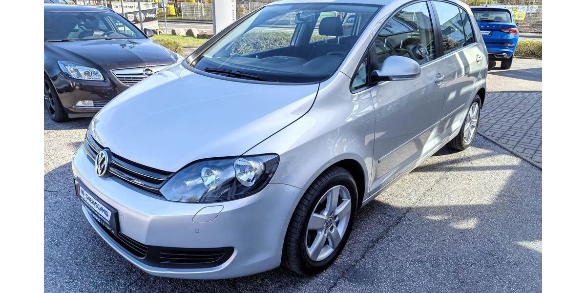 VW Golf 74.049 km 10.890 &euro; Waldheim 04736