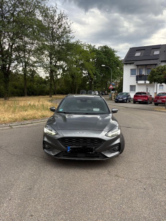 Ford Focus 265.287 km 8.199 € mannheim 68169