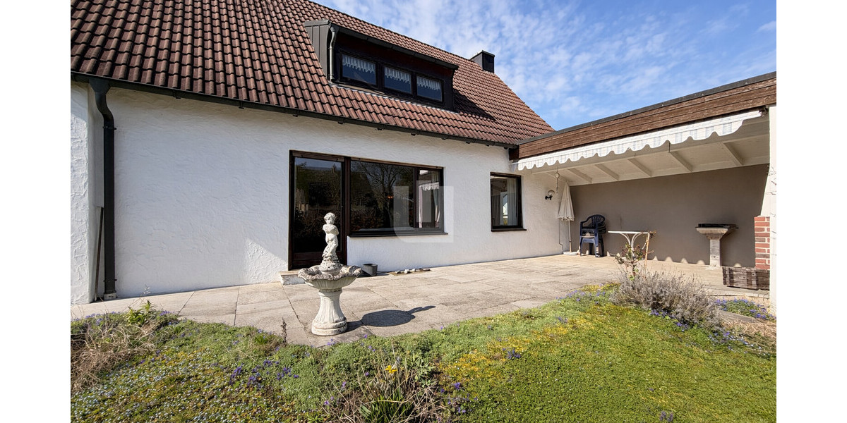 WINDISCH IMMOBILIEN – sanierungsbedürftiges Einfamilienhaus in Gröbenzell in ruhiger, zentraler Lage - Einfamilienhaus Gröbenzell | Angebot:26065692