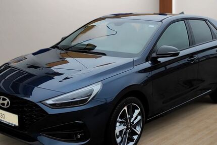 Hyundai i30 3.000 km 21.990 € Bremerhaven 27568