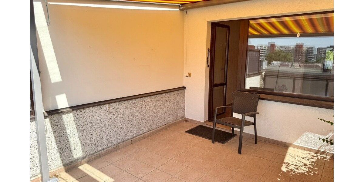 HORN IMMOBILIEN ++ RESERVIERT! Haus mit Einliegerwohnung (vermietet) in Neubrandenburg Bergstraße - Zweifamilienhaus Neubrandenburg | Angebot:27248996