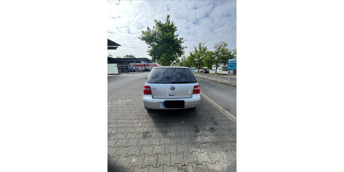 VW Golf 187.000 km 1.600 &euro; Bergisch Gladbach 51467