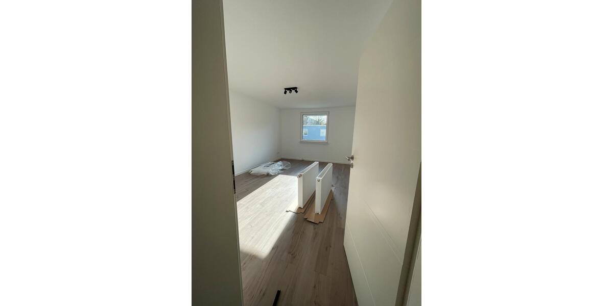 Reihenhaus Coburg - 4 Zimmer, 120 m&sup2;, 1.365&euro; | Angebot:26035913