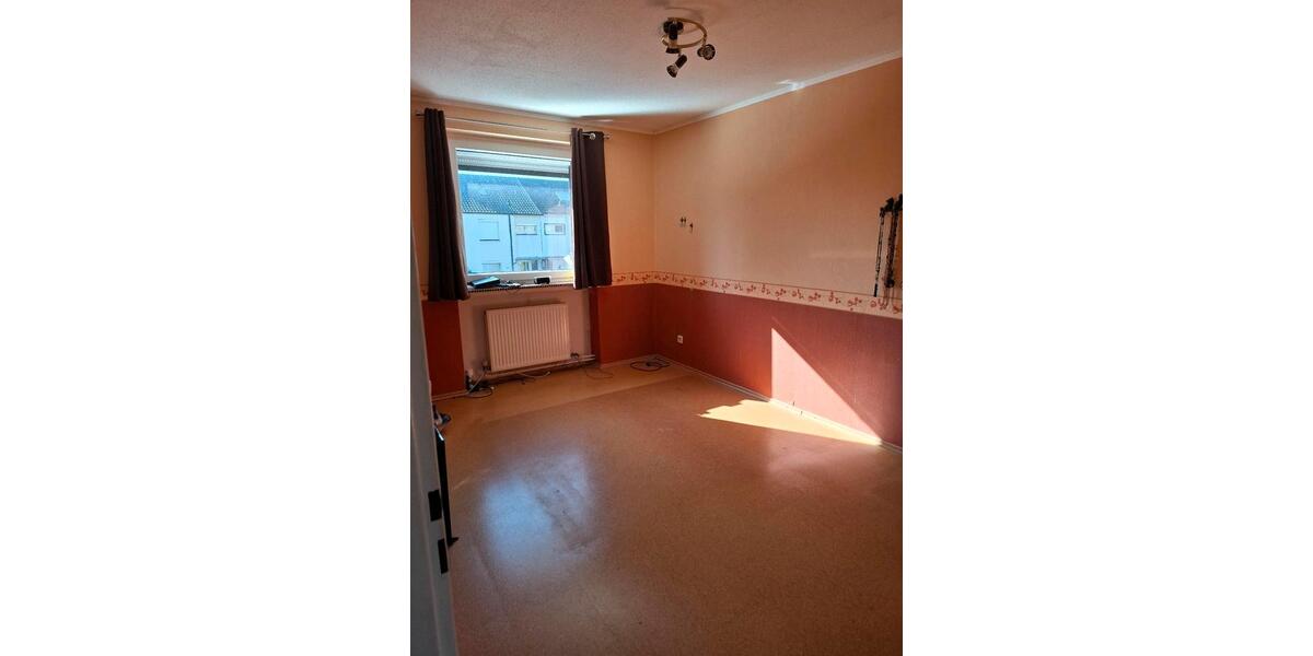 Reihenhaus Bremen Huchting - 4 Zimmer, 90 m&sup2;, 260.000&euro; | Angebot:26698301