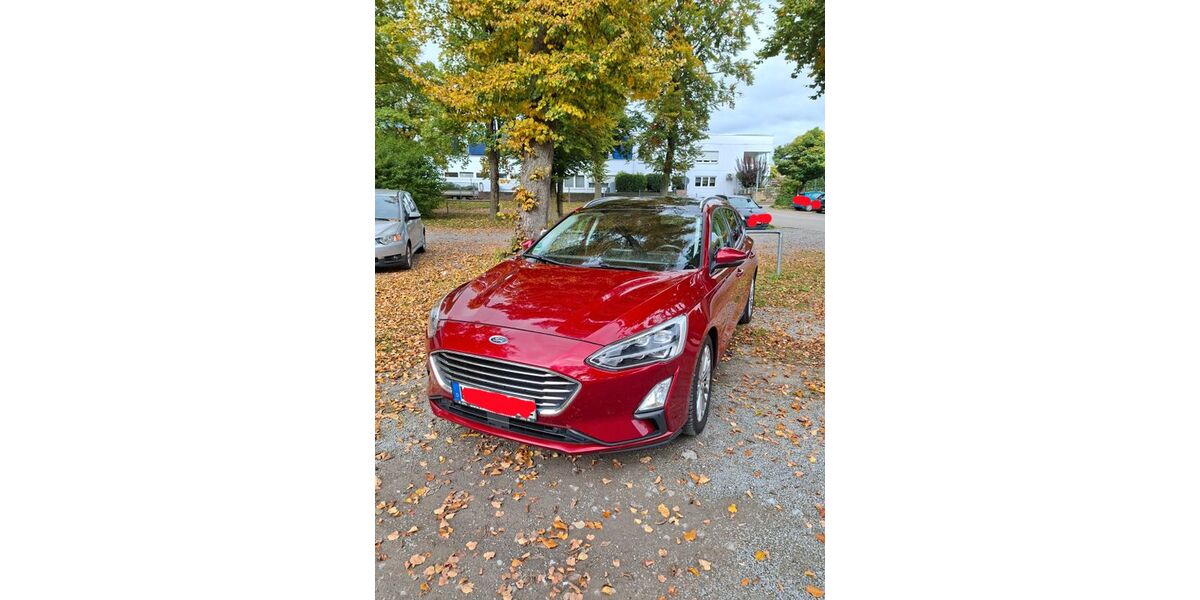 Ford Focus 122.000 km 10.699 &euro; Sachsenheim 74343