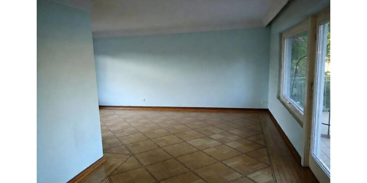 Etagenwohnung Reichshof - 2 Zimmer, 77 m&sup2;, 650&euro; | Angebot:25538417