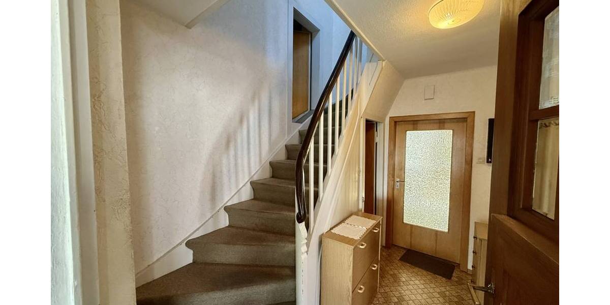 Einfamilienhaus Bielefeld Innenstadt - 7 Zimmer, 95 m&sup2;, 449.000&euro; | Angebot:26393255