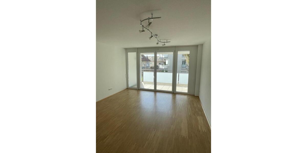 Etagenwohnung Denkendorf - 3 Zimmer, 83 m&sup2;, 1.270&euro; | Angebot:25948432