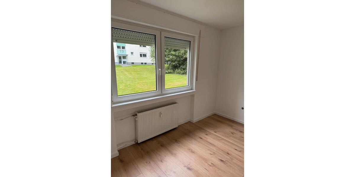 Etagenwohnung Blomberg - 4 Zimmer, 81 m&sup2;, 600&euro; | Angebot:26415601