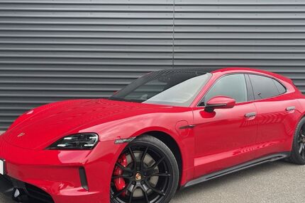 Porsche Taycan 8.950 km 152.750 &euro; Papendorf 18059