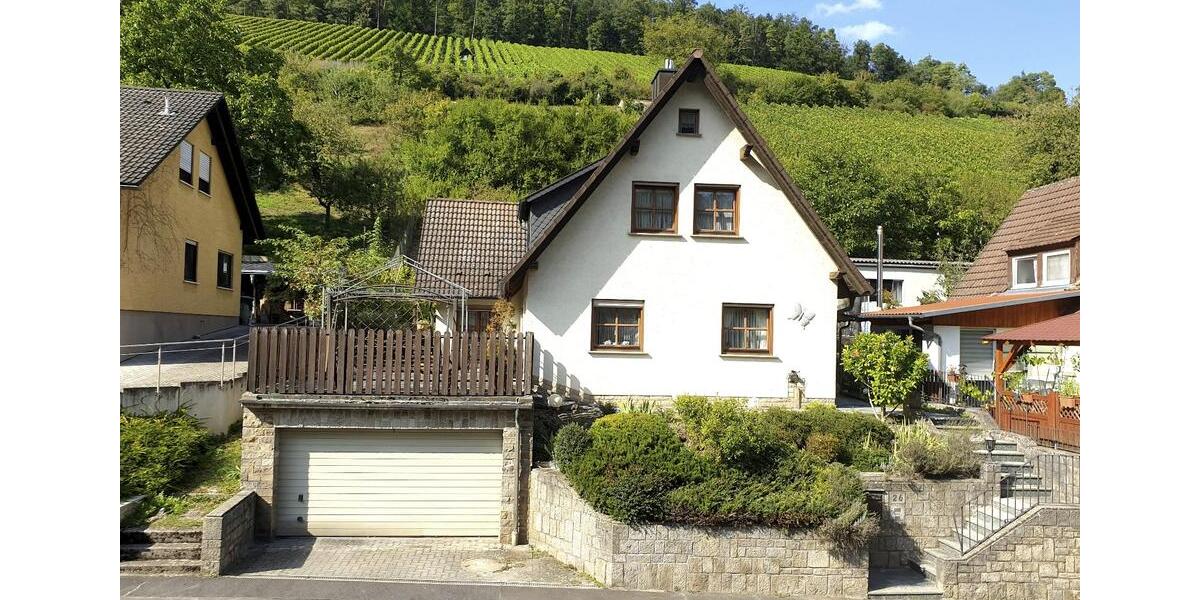 Einfamilienhaus Karlstadt - 6 Zimmer, 164 m&sup2;, 375.000&euro; | Angebot:26759987