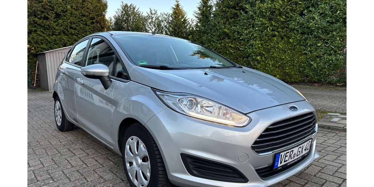 Ford Fiesta 179.600 km 4.500 &euro; Achim 28832
