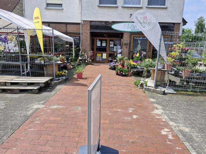 Helles, freundliches Ladenlokal im Ortskern von Paderborn-Neuenbeken