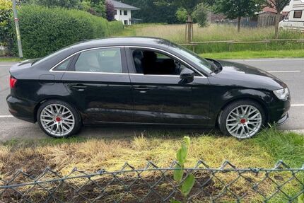 Audi A3 144.000 km 12.900 &euro; Rheine 48429