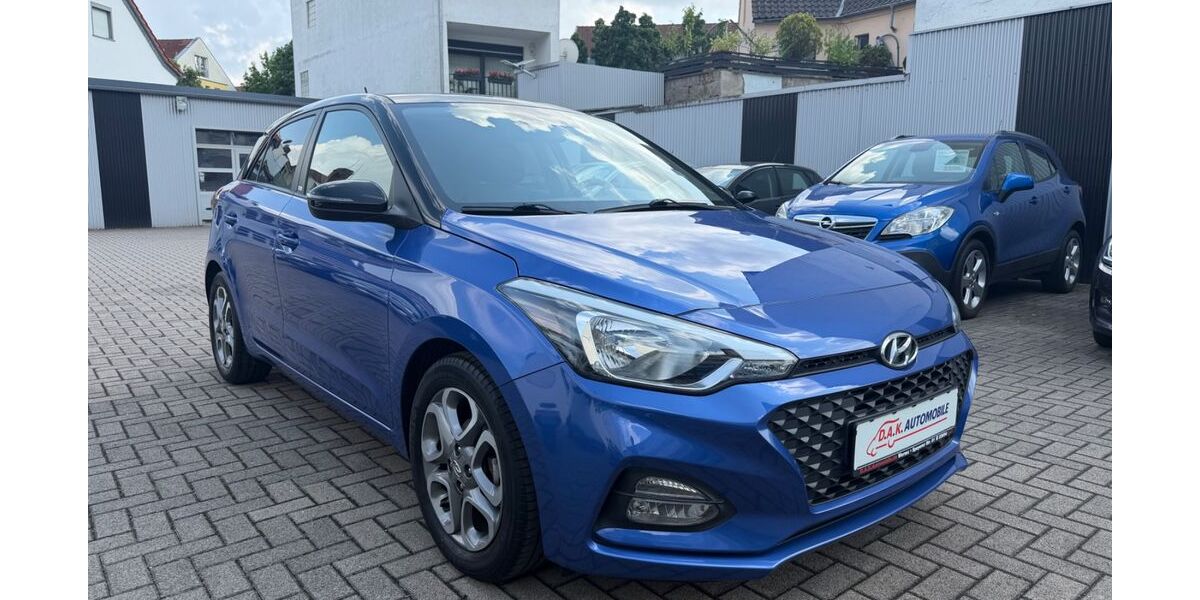 Hyundai i20 91.000 km 10.490 &euro; Worms 67547