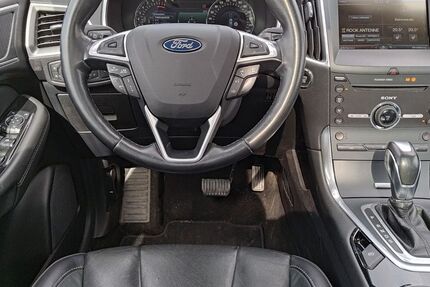 Ford S-Max 127.500 km 16.100 € Hormersdorf 08297