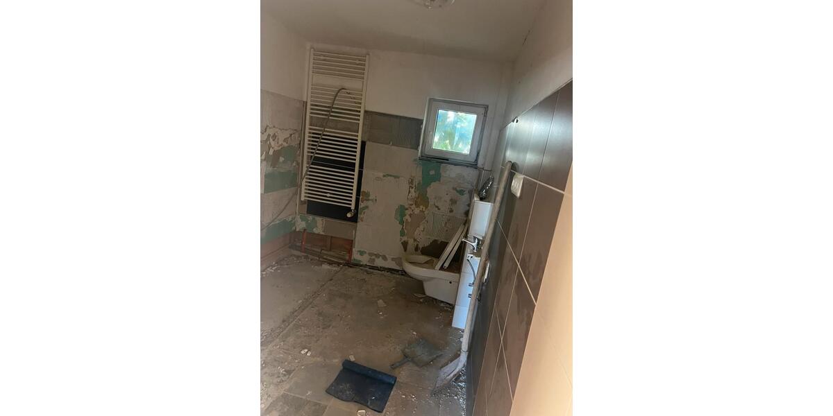 Doppelhaushälfte Taunusstein - 4 Zimmer, 200 m&sup2;, 320.000&euro; | Angebot:25931134