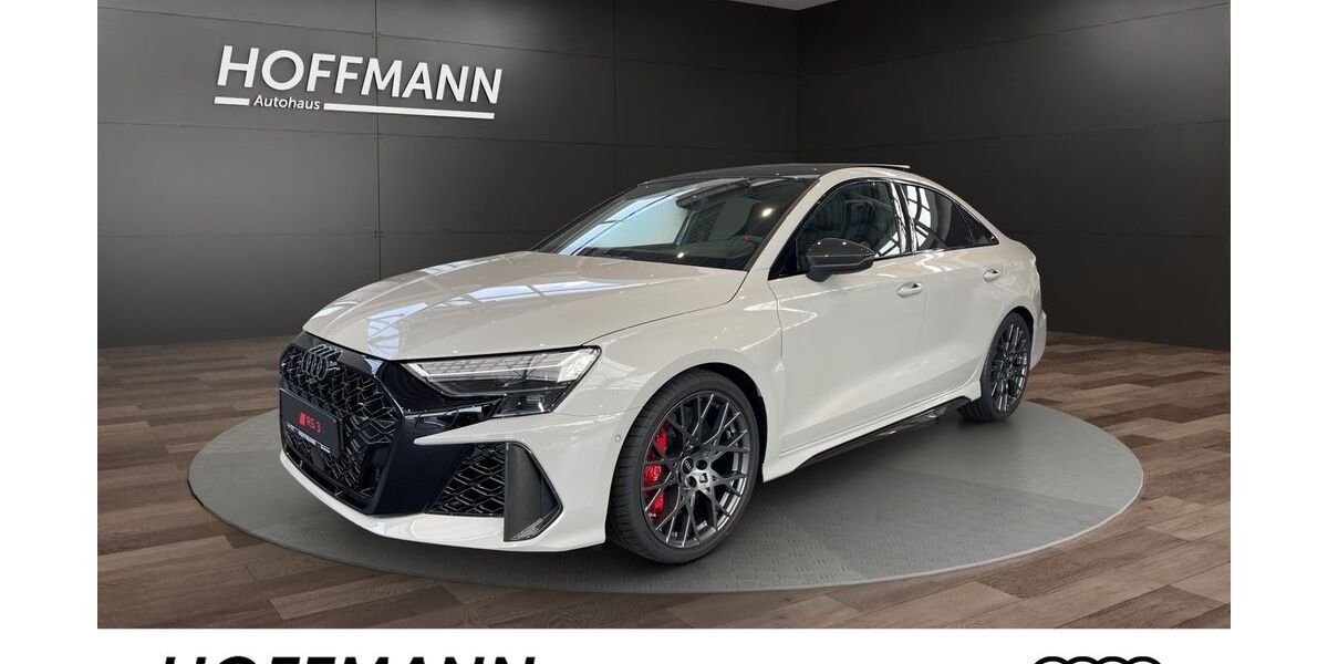 Audi RS3 4.950 km 83.890 &euro; Arnsberg 59823