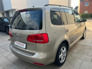 VW Touran Comfortline BMT/Standhzg/ 150.000 km 9.290 &euro; Troisdorf 53844