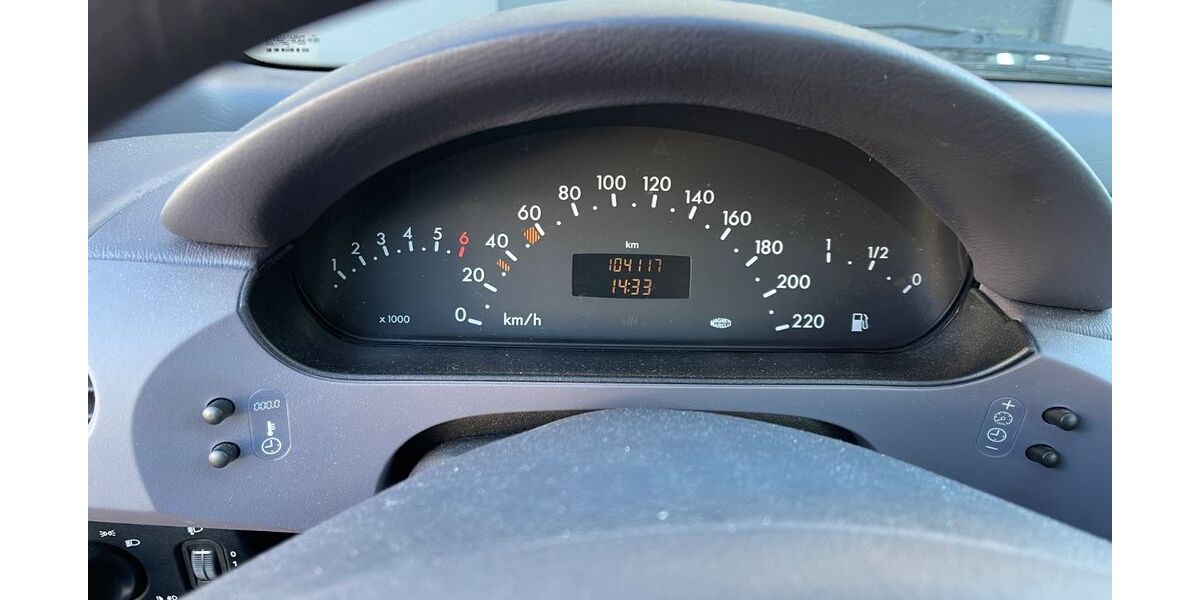 Mercedes-Benz A 140 104.000 km 800 &euro; Röttenbach 91341