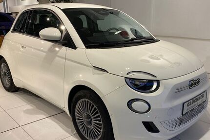 Fiat 500e 13.237 km 26.990 &euro; Dresden 01109