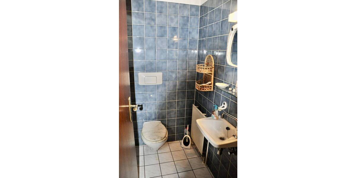 Einfamilienhaus Overath - 7 Zimmer, 117 m&sup2;, 299.000&euro; | Angebot:25937590