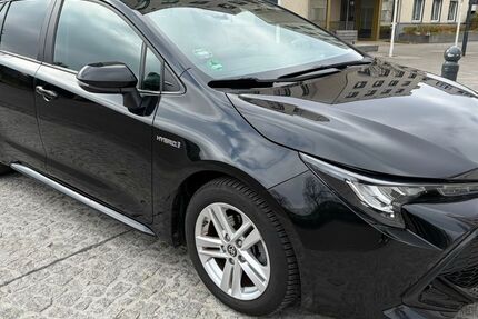 Toyota Corolla 35.670 km 20.990 &euro; Berlin 14195