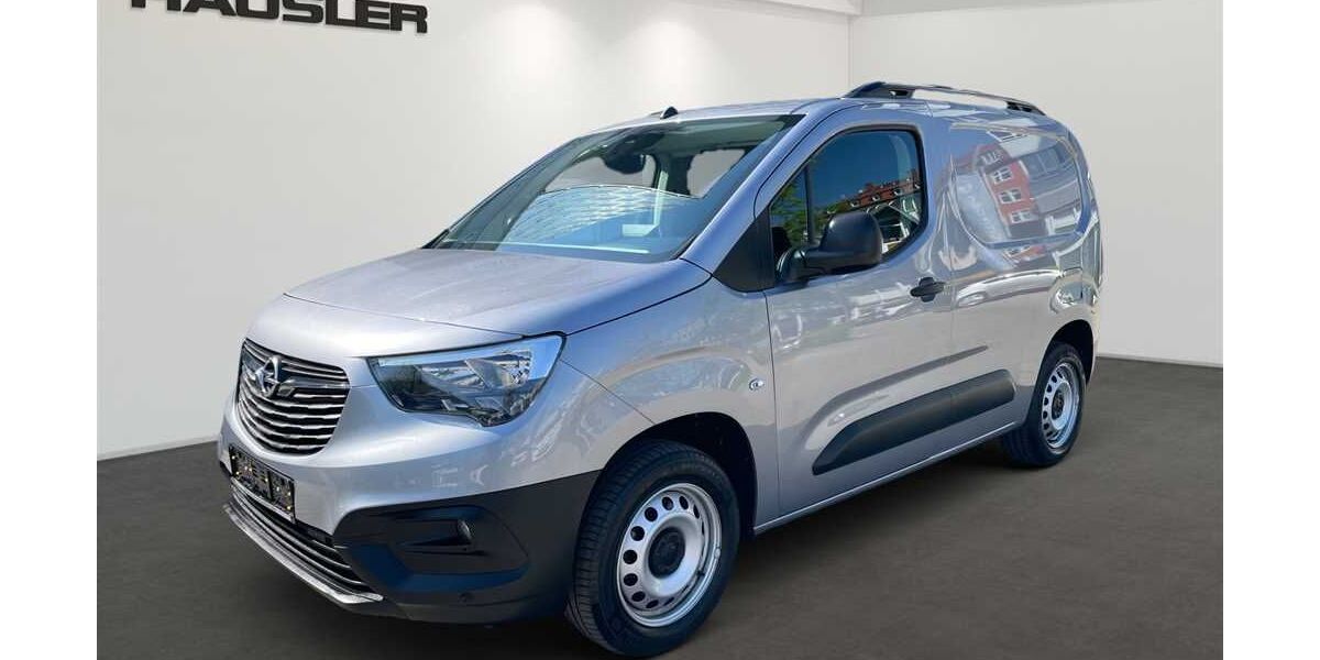 Opel Combo 38.500 km 19.890 € München 80339