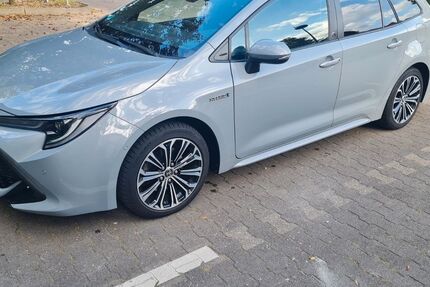 Toyota Corolla 69.011 km 21.000 &euro; Berlin 13409