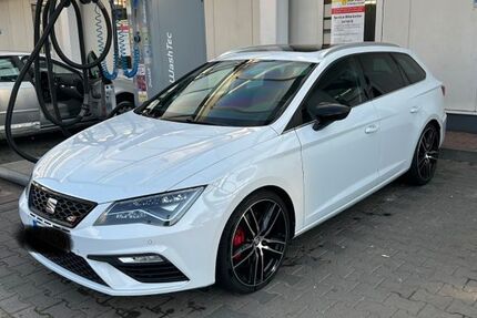 Seat Leon 98.700 km 22.000 &euro; Wuppertal 42279