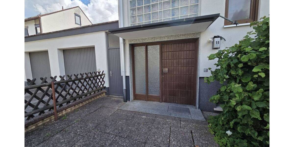 Etagenwohnung Nürnberg Neukatzwang - 2 Zimmer, 62 m&sup2;, 600&euro; | Angebot:26863240