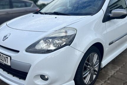 Renault Clio 65.000 km 5.850 &euro; Zeven 27404