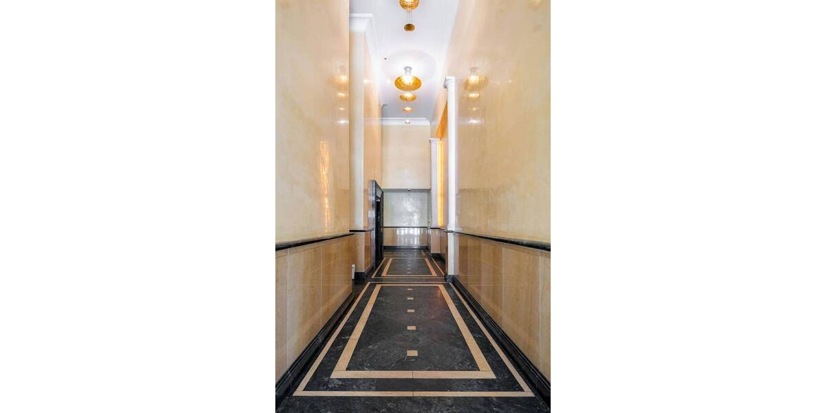 Etagenwohnung Berlin Mitte - 2 Zimmer, 61 m&sup2;, 1.485&euro; | Angebot:26310384