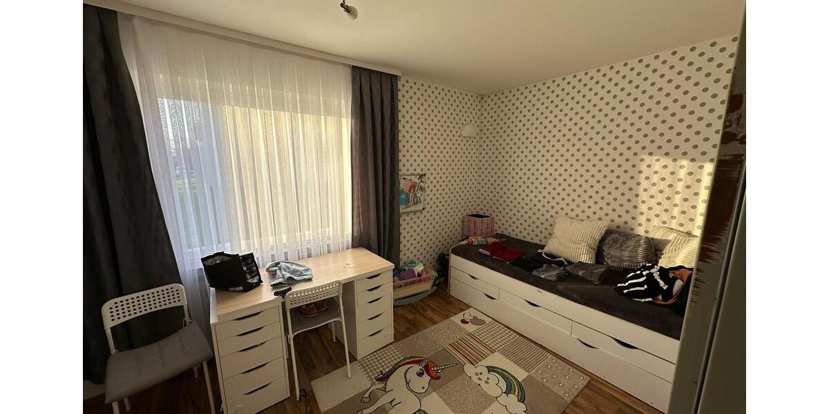Erdgeschoßwohnung Bebra - 1 Zimmer, 70 m&sup2;, 750&euro; | Angebot:26412901