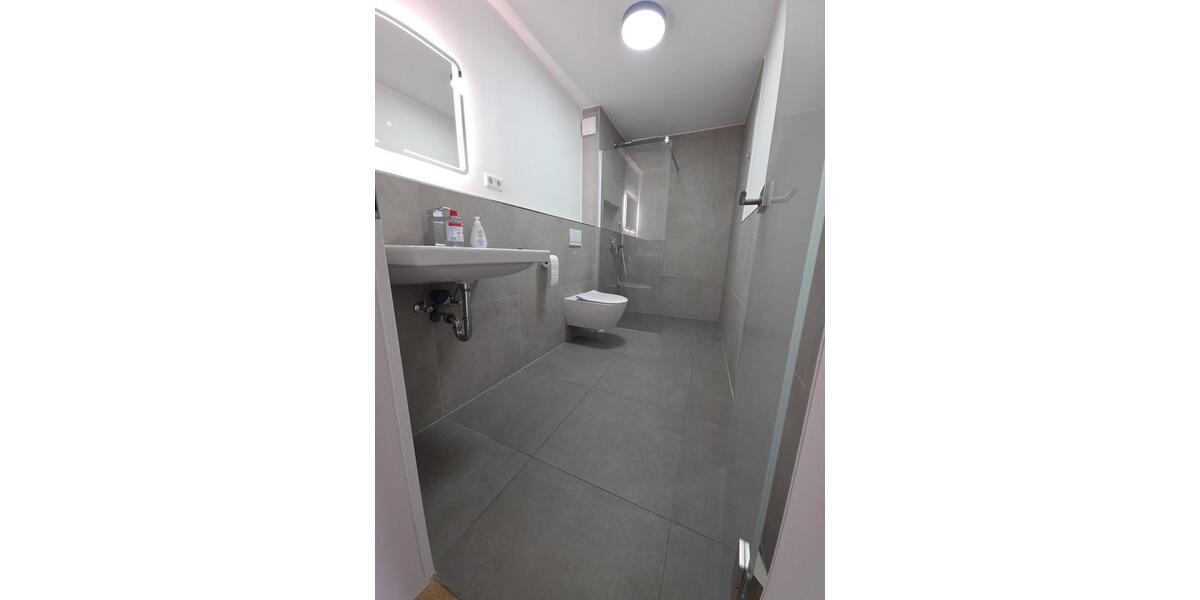 Etagenwohnung Hilden Forstbach - 3 Zimmer, 110 m&sup2;, 1.590&euro; | Angebot:26364638