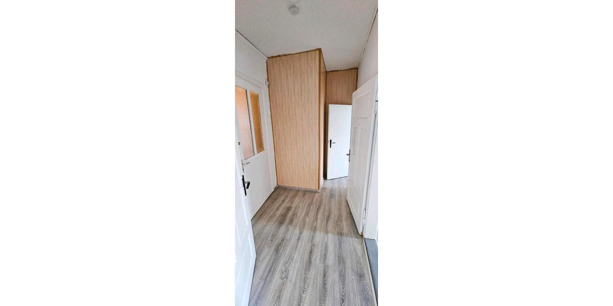 Helle 2 Zimmer Wohnung in Crimmitschau zu vermieten 2 zimmer