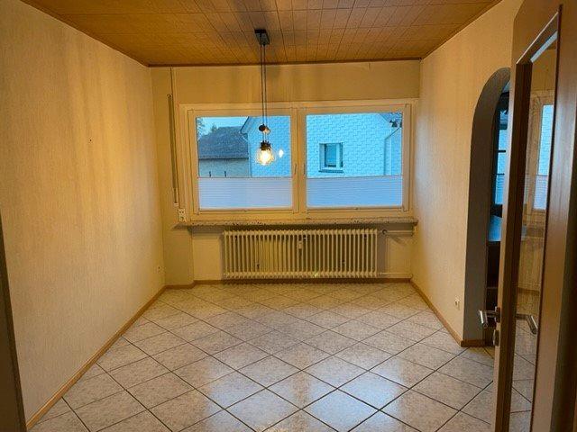 Etagenwohnung Dickenschied - 4 Zimmer, 144 m&sup2;, 890&euro; | Angebot:26680927