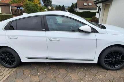 Hyundai IONIQ 79.000 km 15.000 € Neunkirchen 66540